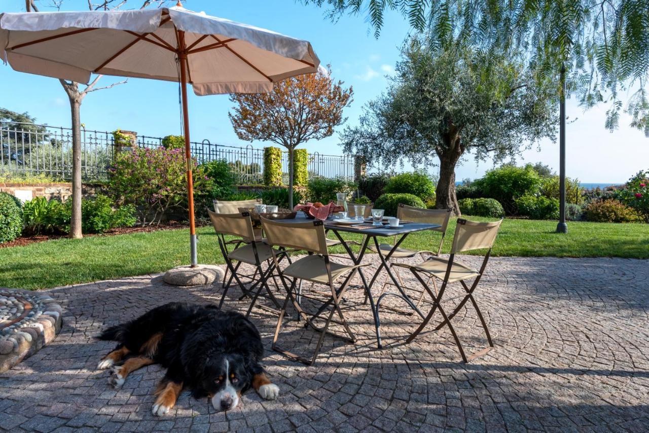 Villa Rosmarino Империа Екстериор снимка